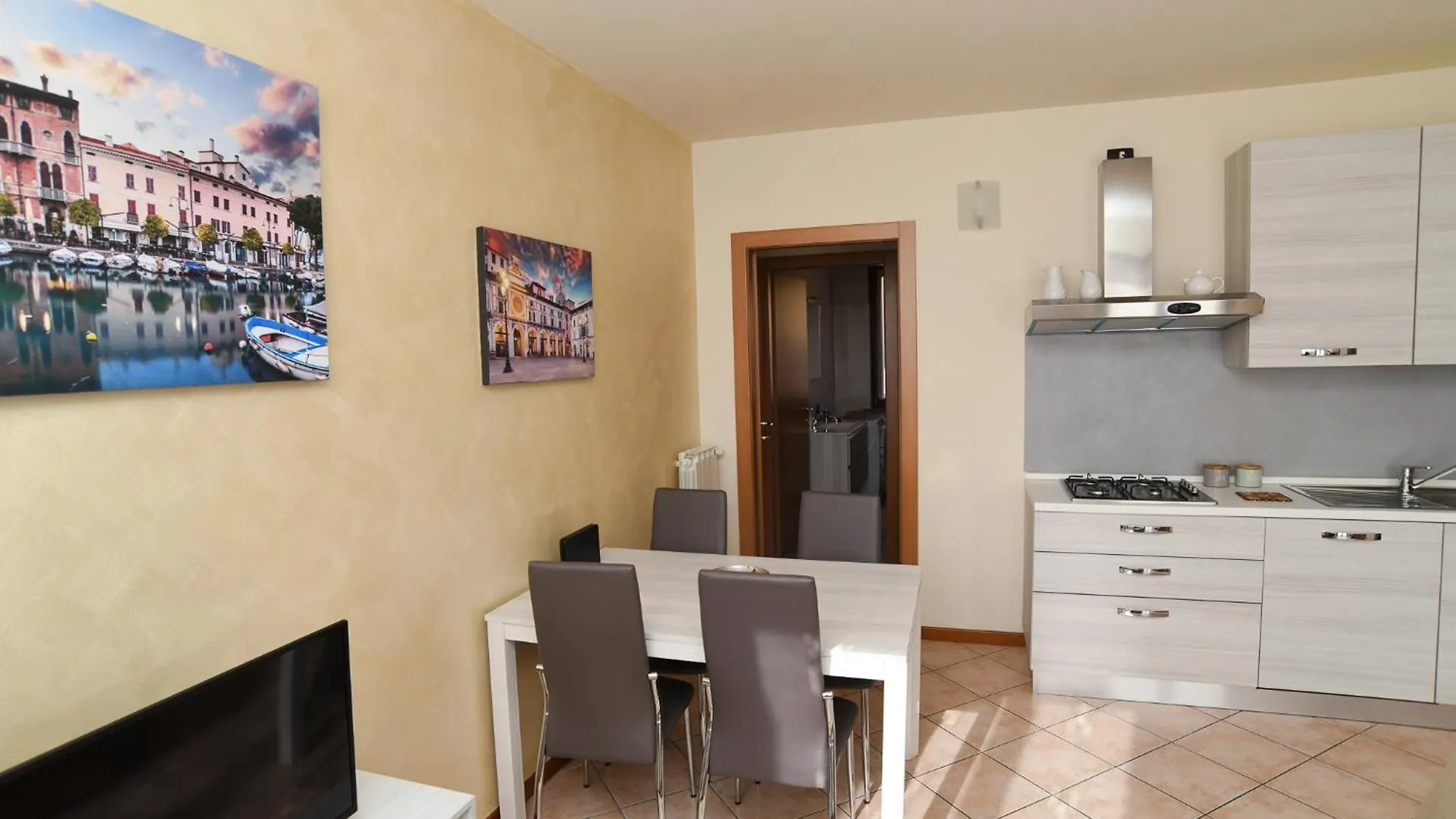 Entire Apartment In The Capital Of Franciacorta Rovato Italy