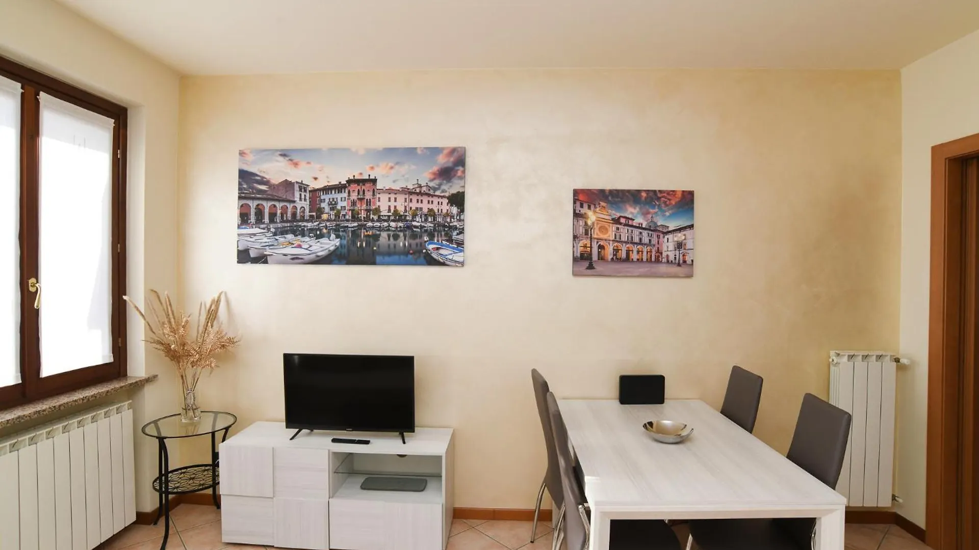 Entire Apartment In The Capital Of Franciacorta Rovato Italy